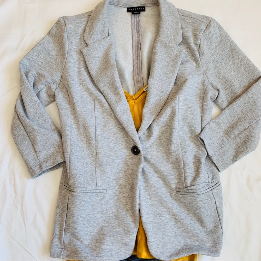 Soft grey blazer size M
